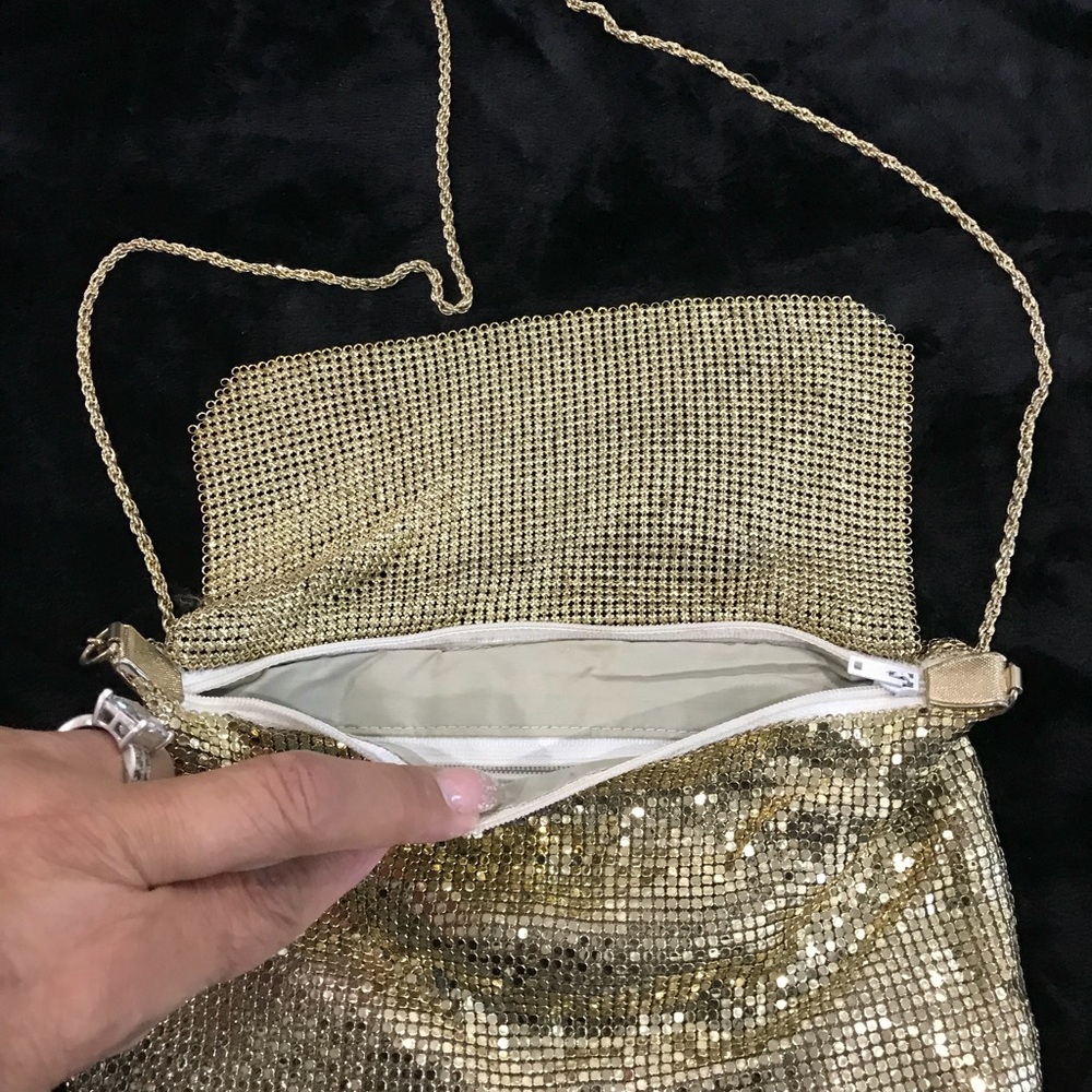 💥SOLD💥Woman’s Evening Bag - Picture 2 of 4
